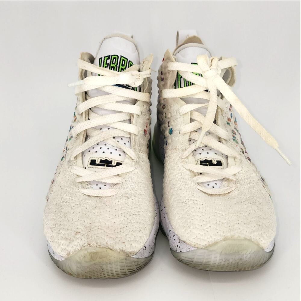 Nike LeBron 17 GS White Volt Multicolor Mosaic Basketball Shoes Size 7Y (W 8.5)